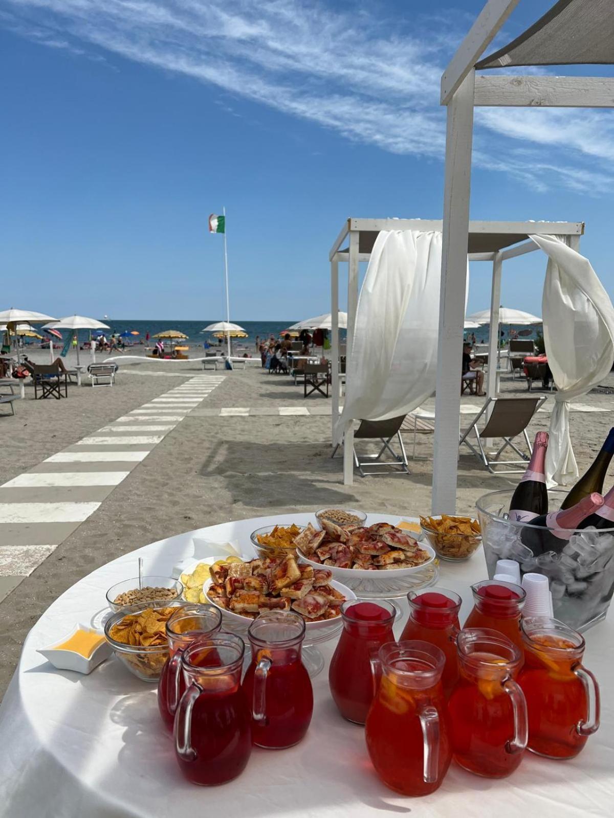 Stella - Casa Per Ferie Hotel Bellaria-Igea Marina Buitenkant foto