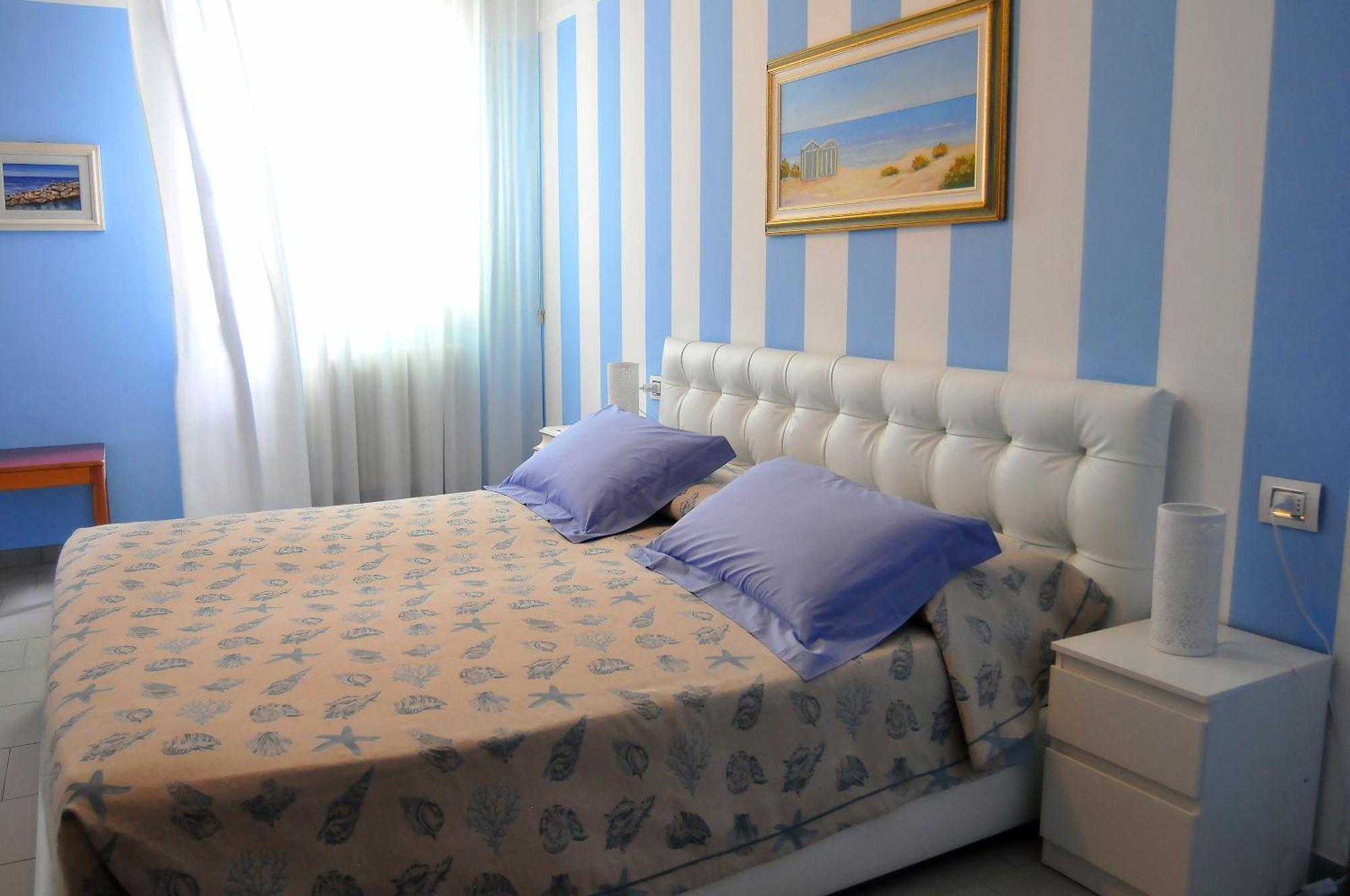 Stella - Casa Per Ferie Hotel Bellaria-Igea Marina Buitenkant foto